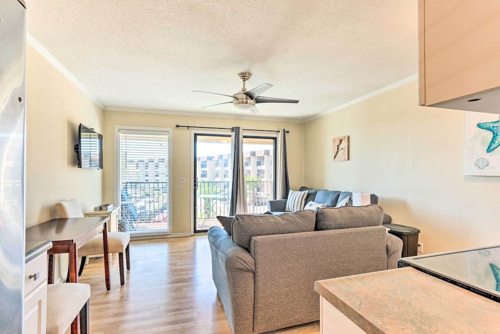 Folly Field Beach Access: Resort Condo w Pools - photo 6