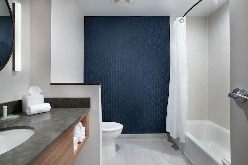Fairfield Inn & Suites by Marriott Memphis Arlington - photo 12