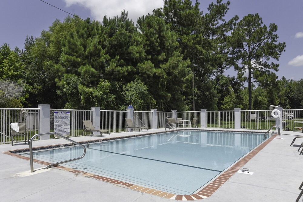 Hotel Valdosta Ga I 75 & Us 221 N Hwy - photo 12