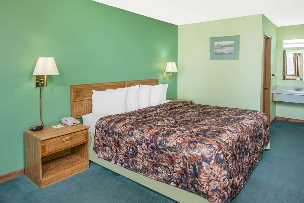 Days Inn Mountain Grove - photo 9