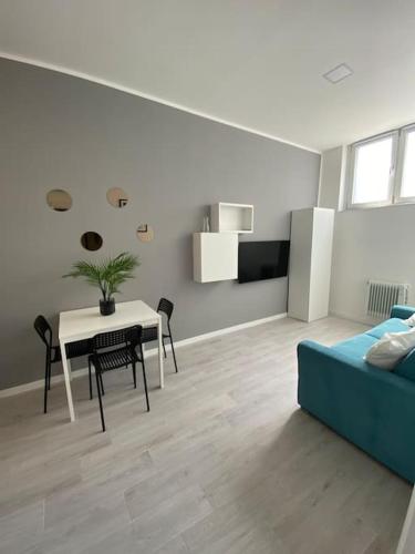 Urban flat in Milan 2026 renovated — 4-Star Luxury Hotel in Milan, Italy