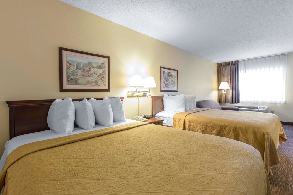 Quality Inn Cordele - photo 11