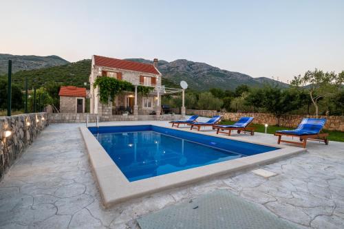Villa Rustica — 4-Star Luxury Hotel in Neum, Bosnia and Herzegovina
