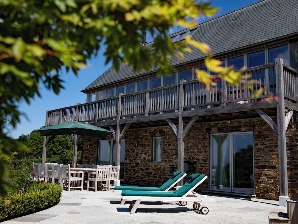 Gitcombe Retreat — 5-Star Luxury Hotel in Totnes, United Kingdom