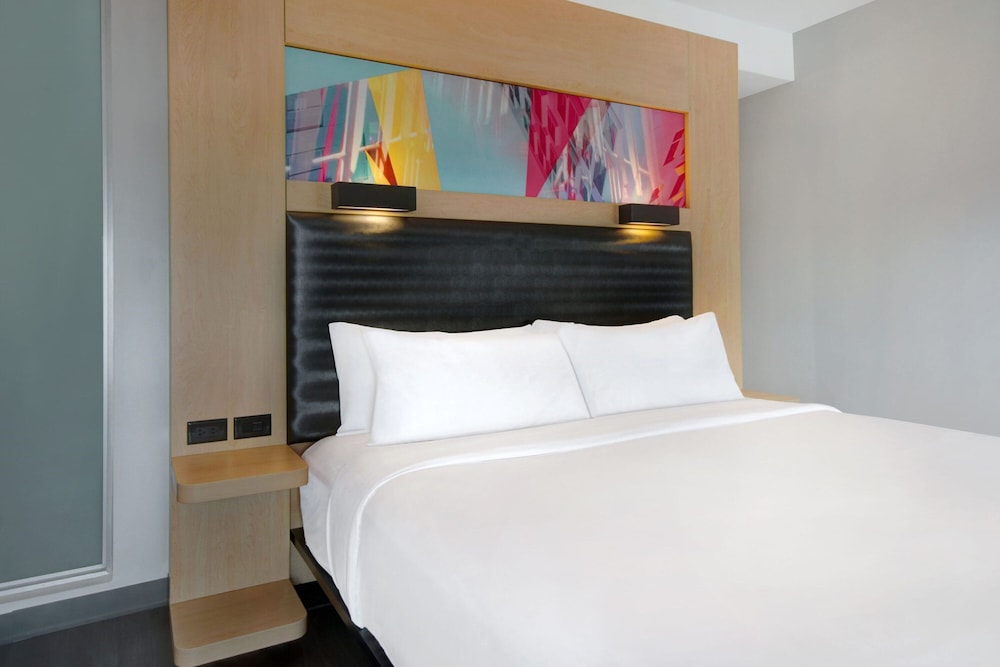 Aloft Oklahoma City Downtown Bricktown - photo 26