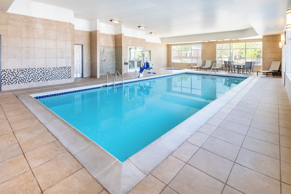 Holiday Inn Express Hotel & Suites Denver North Thornton by IHG - photo 26