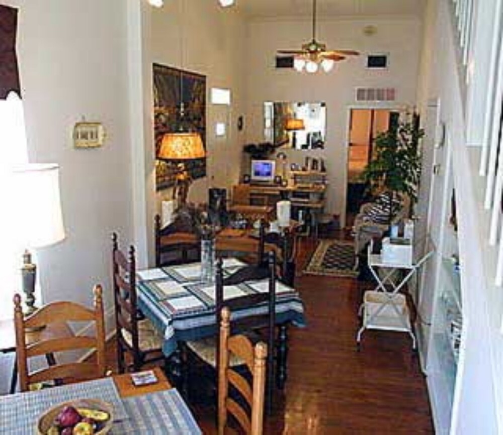 Creole Inn - photo 40