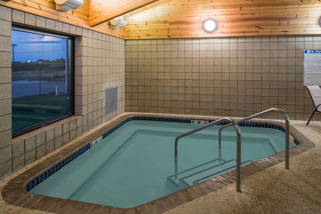 AmericInn by Wyndham Belle Fourche - photo 6