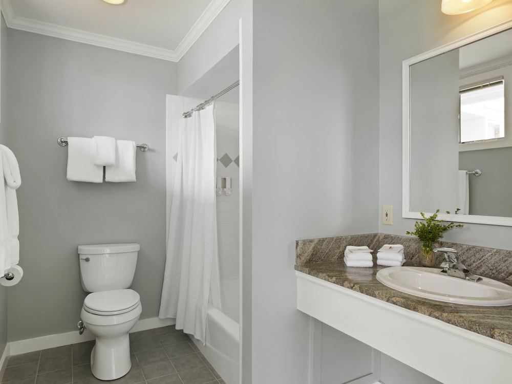 Basin Harbor - photo 15