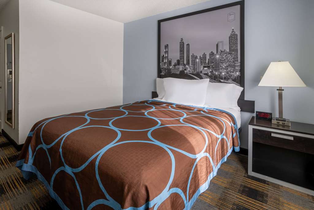 Super 8 by Wyndham Villa Rica - photo 24