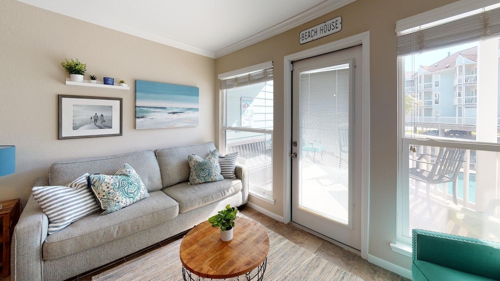 Seascape 2107 in Galveston — 4-Star Luxury Hotel in Galveston, United States
