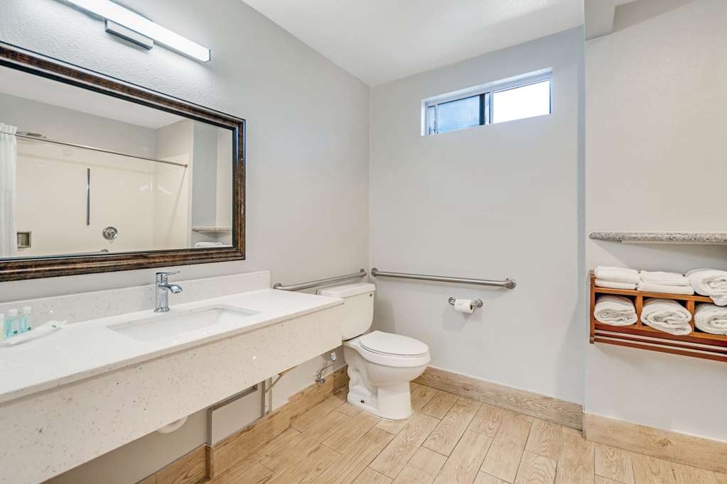 Quality Inn Santa Cruz - photo 29