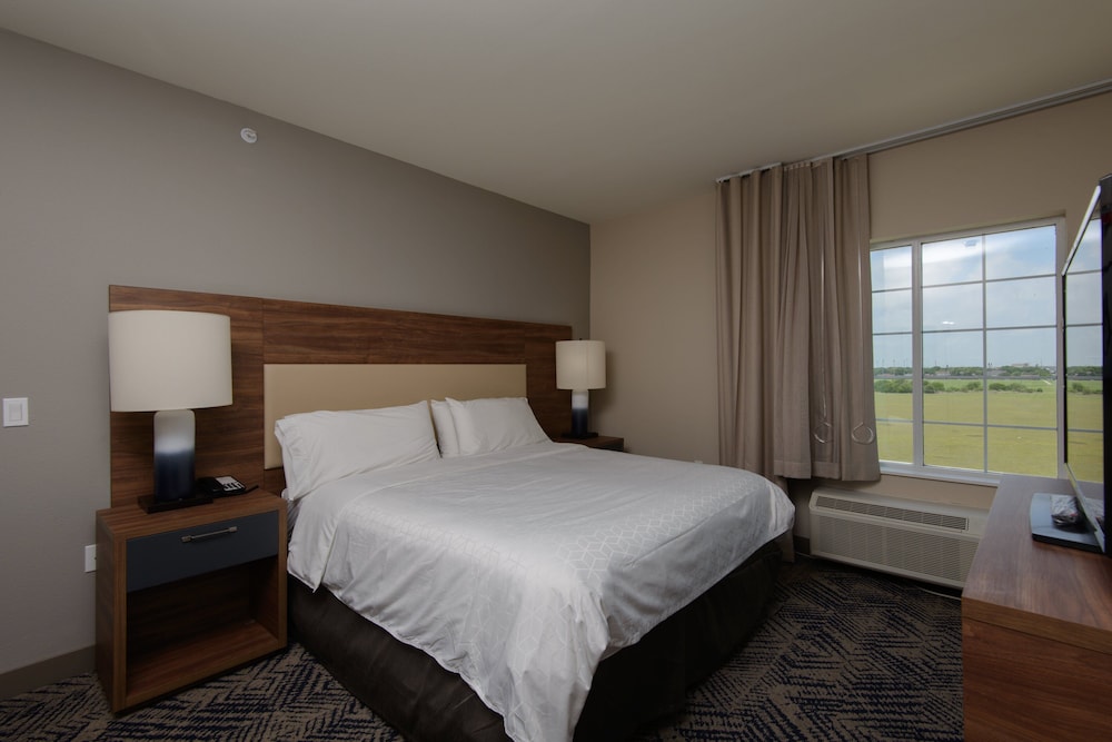 Candlewood Suites Corpus Christi Portland by IHG - photo 17