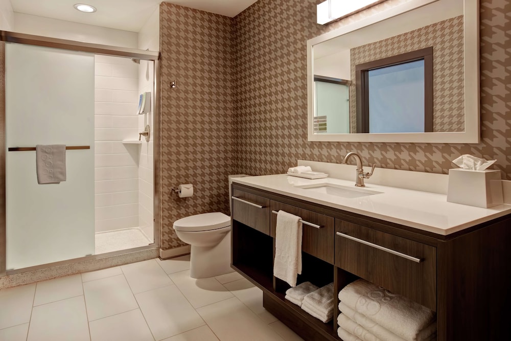 Home2 Suites by Hilton Charlotte Uptown NC - photo 41