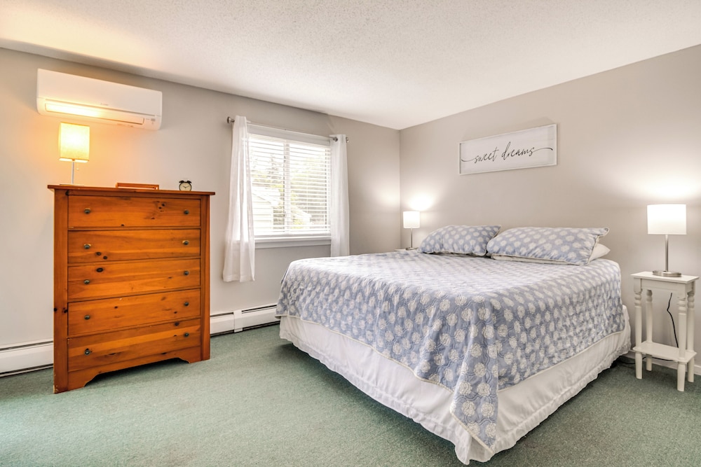 Resort Condo w Loft: 1 Mi to Attitash Mountain - photo 12