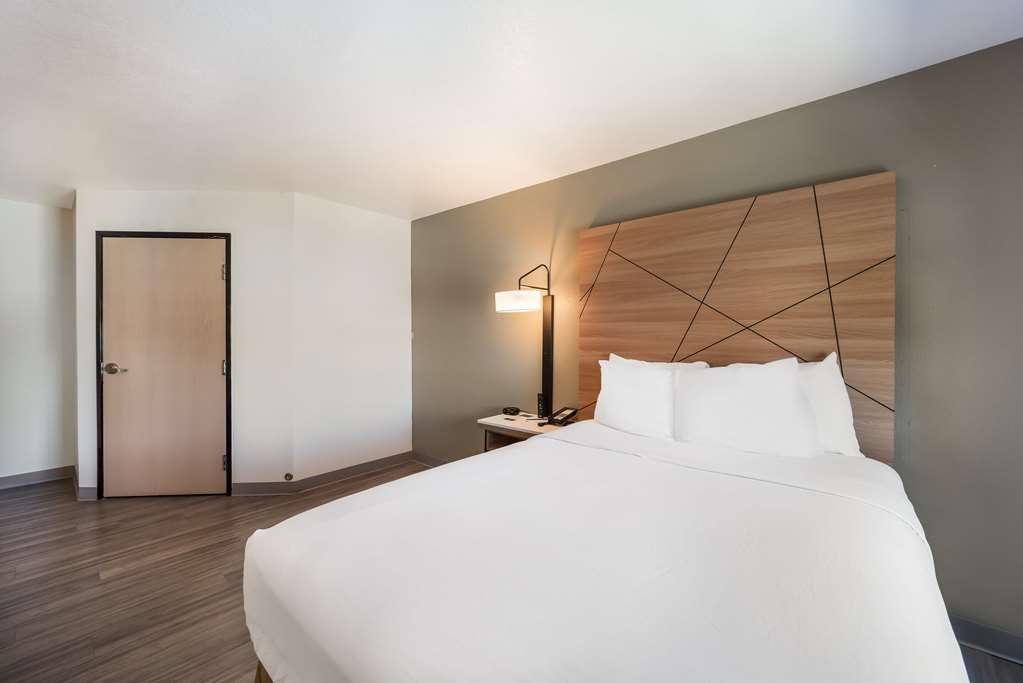 Quality Inn Yuba City - photo 8