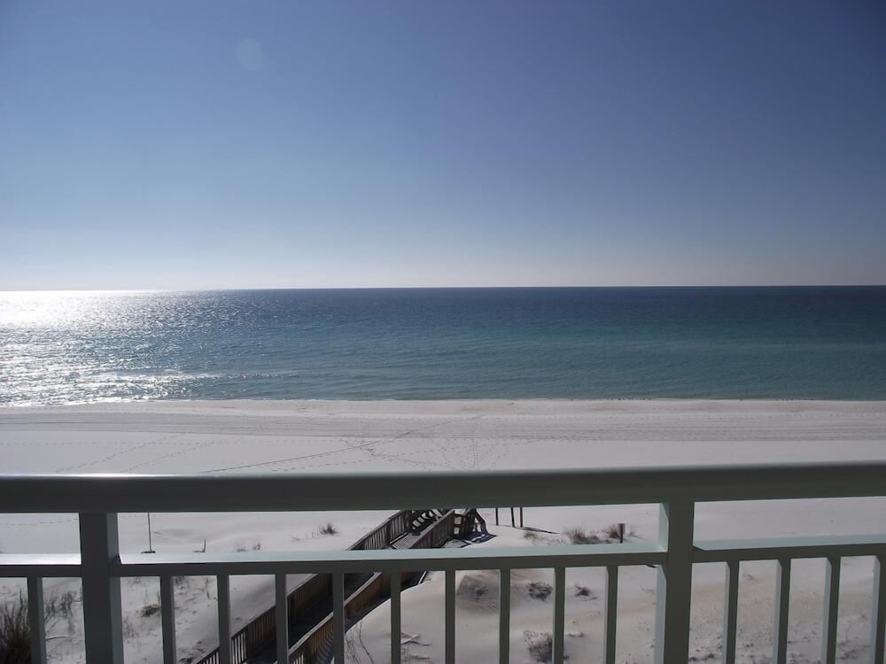 Pelican Isle 401 by RedAwning - photo 27