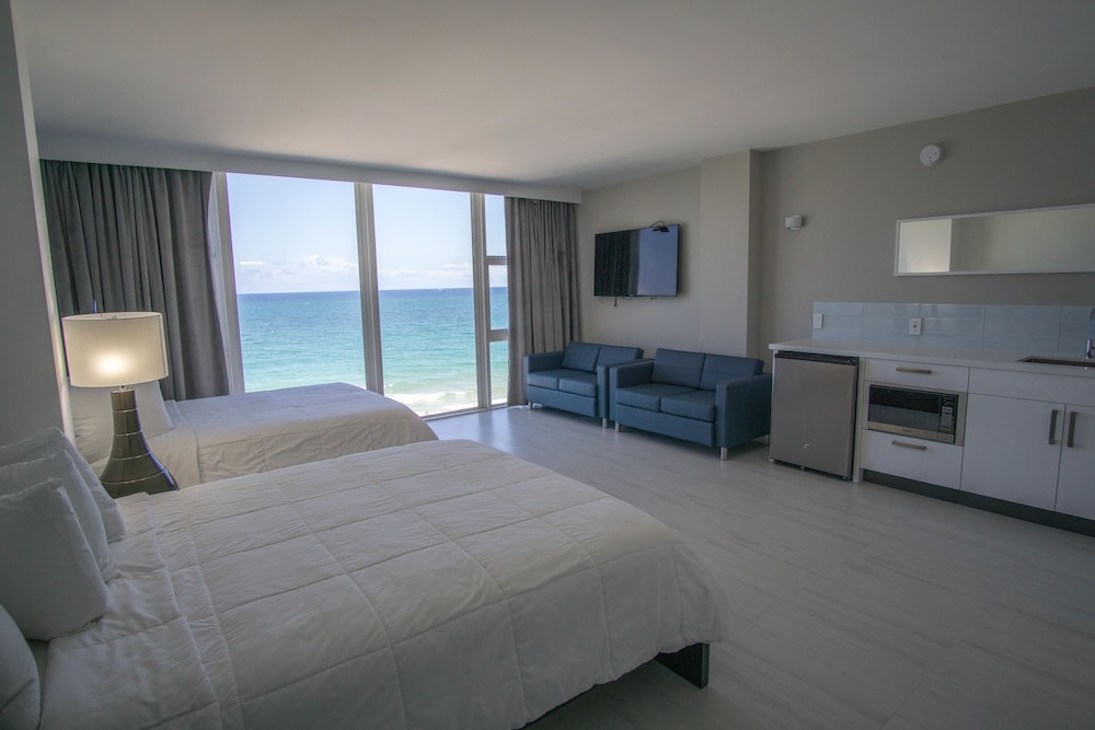 Ocean Manor Beach Hotel - photo 47