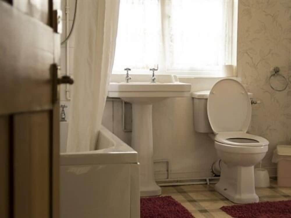 The Chestnuts Holiday Cottages — hotel in Burgh Le Marsh