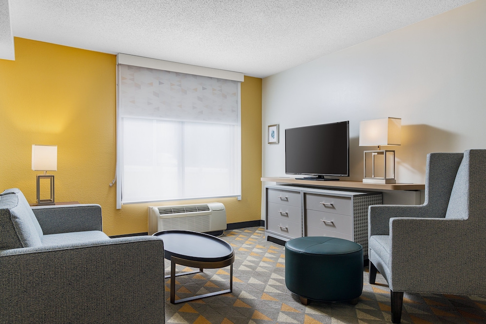 Holiday Inn Cleveland by IHG - photo 15