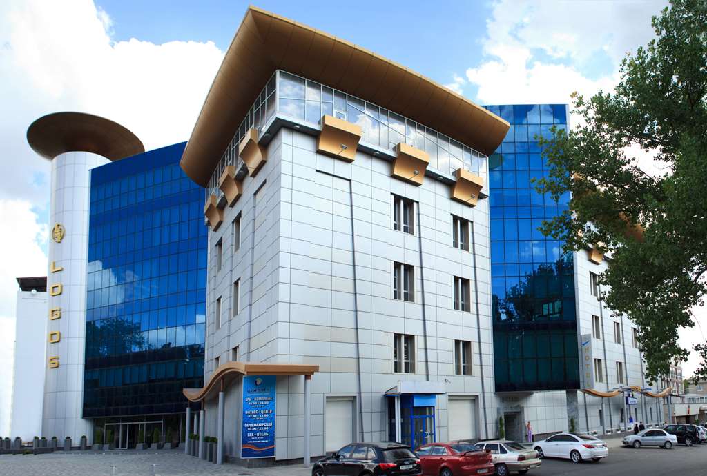 Tsunami Spa Hotel in Dnipro, Ukraine