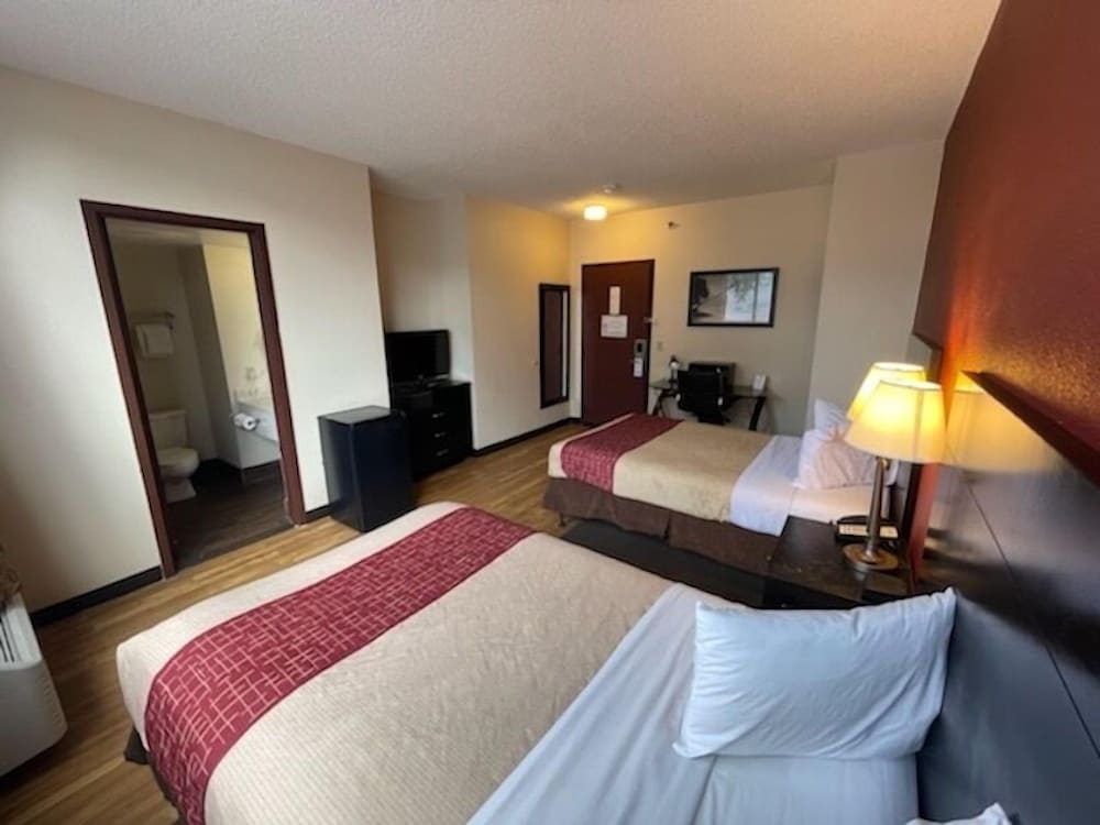 Tropical Palms Hotel - photo 12