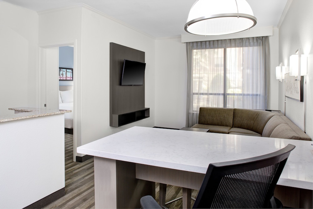 HYATT house Dallas Lincoln Park - photo 13