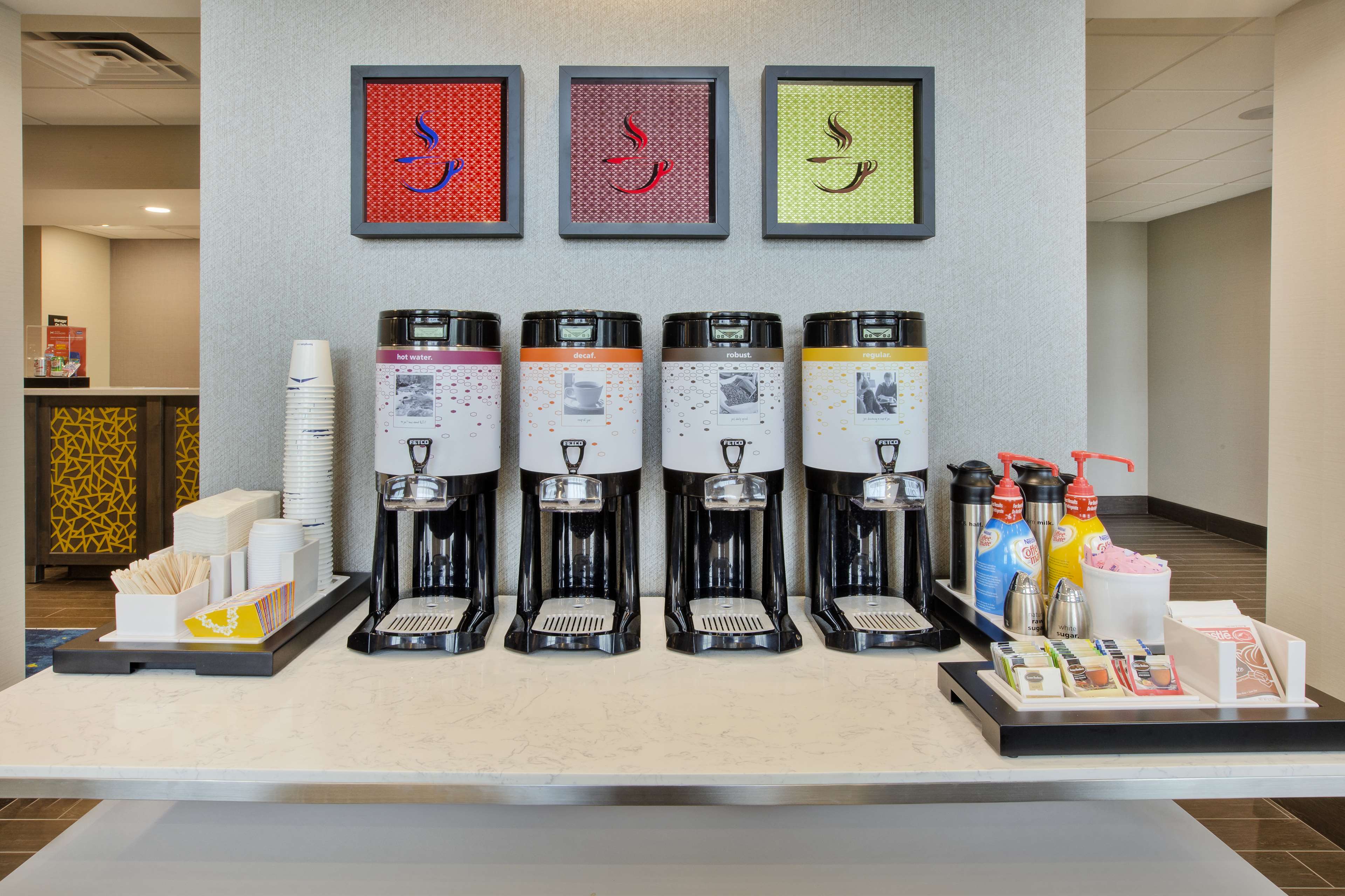 Hampton Inn & Suites Southwest Sioux Falls - photo 14