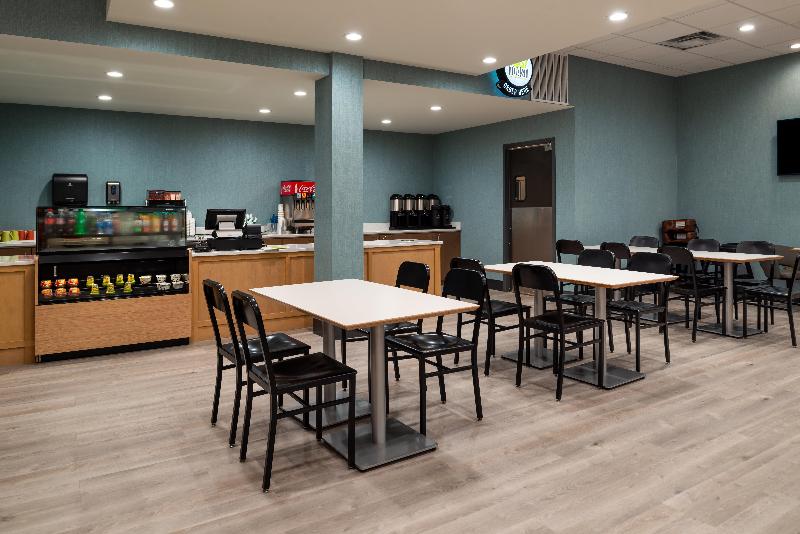 Holiday Inn & Suites Orlando I Drive Theme Parks by IHG - photo 71