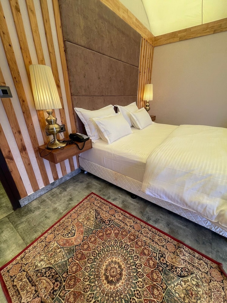 Kavaali stays - last minute hotel in Amritsar