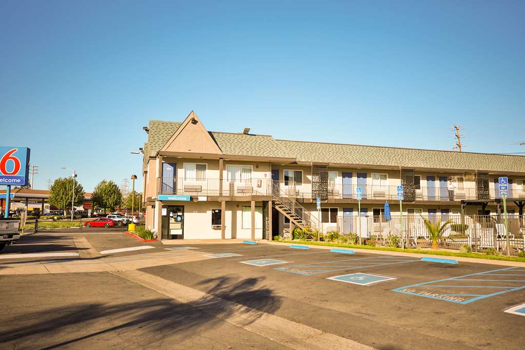 Motel 6 Sacramento CA Central - featured photo