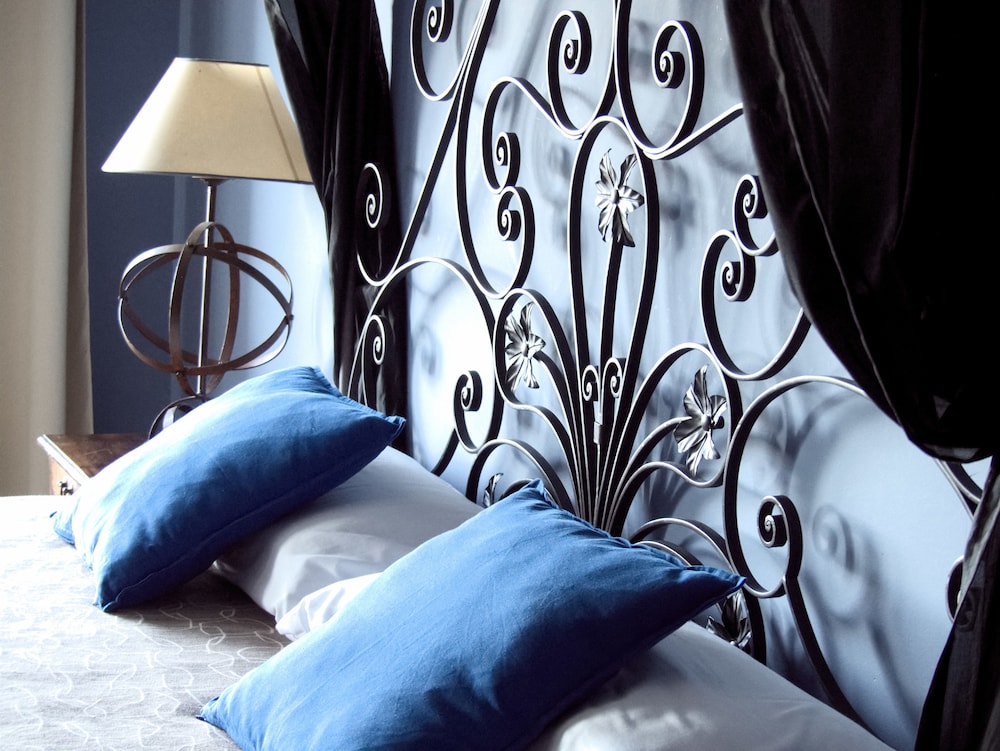 Hotel Rural La Pedriza Original in Manzanares El Real, Spain