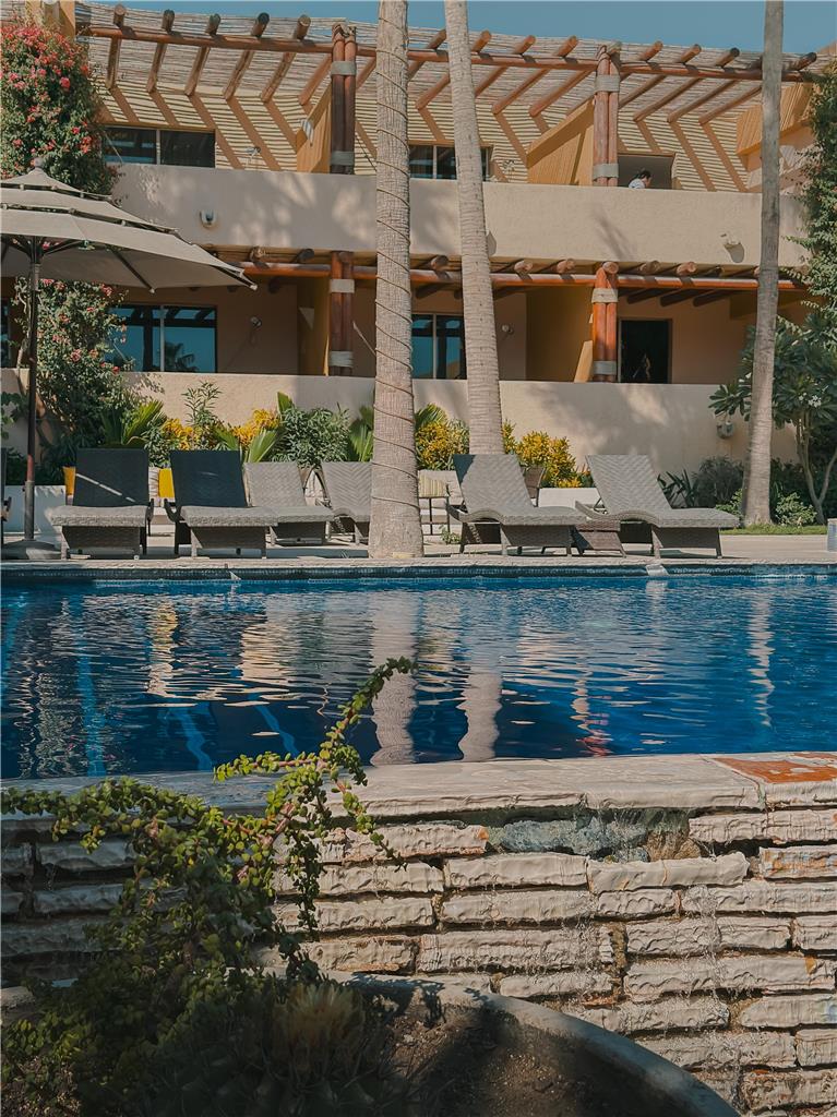 Los Patios Hotel