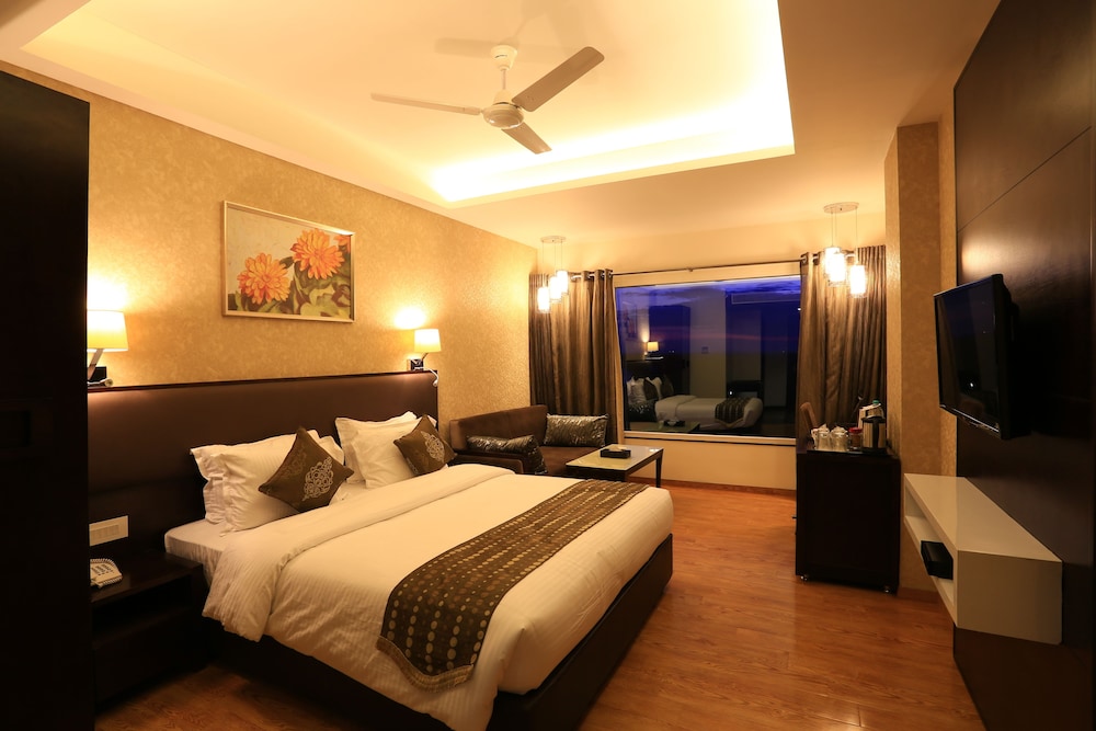 Tgi Grand Nandan Kanan — Dewas