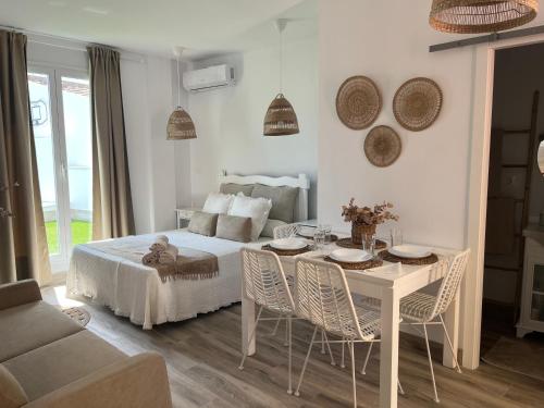 Estudios Los Suenos de Ana in Jerez De La Frontera, Spain