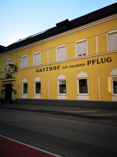 Gasthof zum Goldenen Pflug — hotel in Amstetten