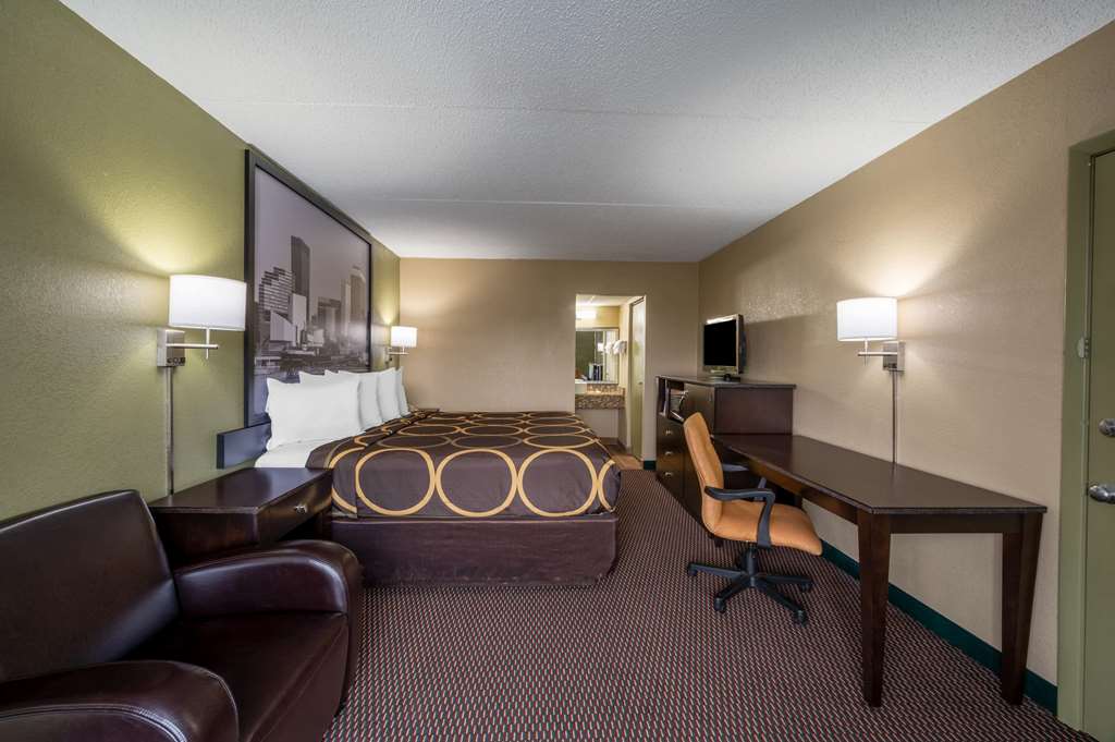 Super 8 by Wyndham Perrysburg Toledo - featured photo