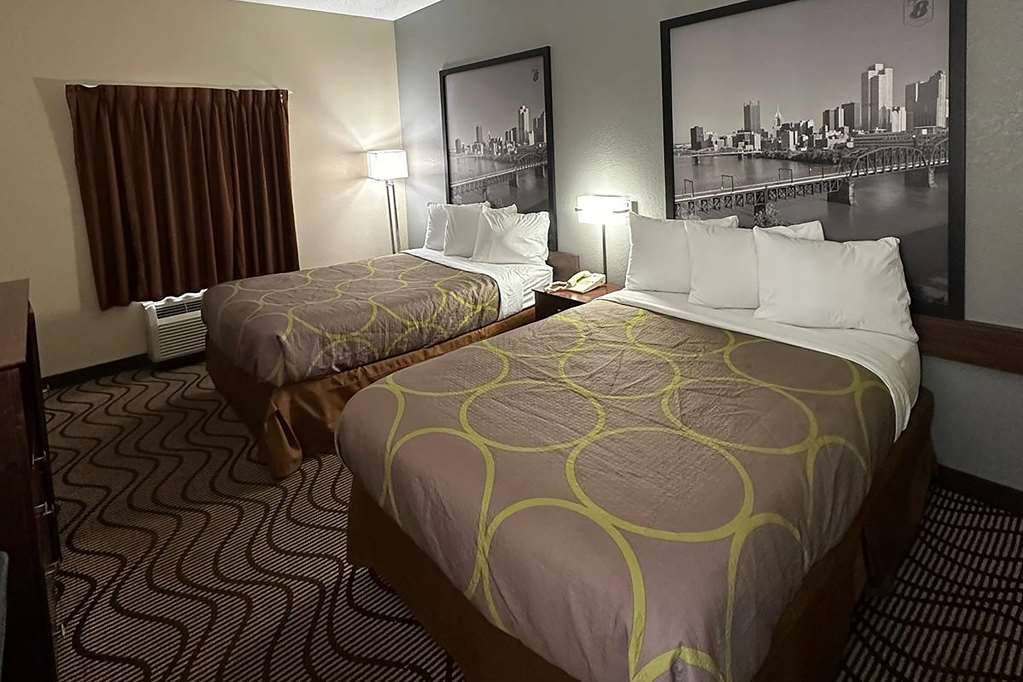 Super 8 by Wyndham Mars Cranberry Pittsburgh Area - photo 18