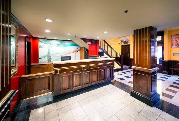 California Hotel - photo 11