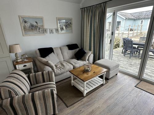 Sandy Feet Retreat Part of the The Bay Filey Holiday Village with pool gym and direct beach access pub restaurant tennis and meadows walks