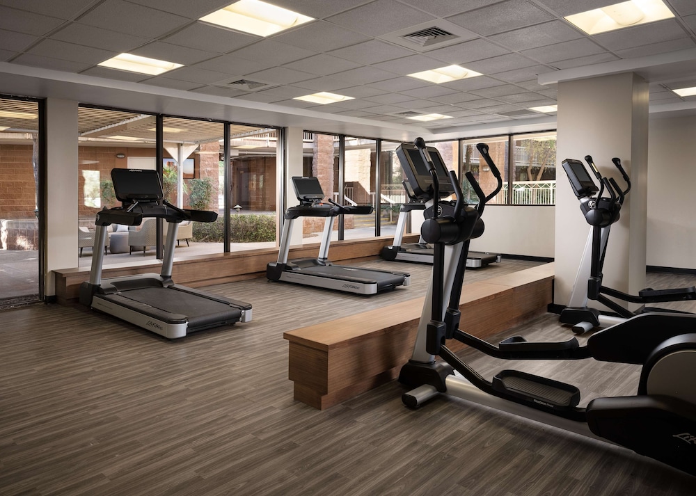 Embassy Suites by Hilton Tucson East - photo 36