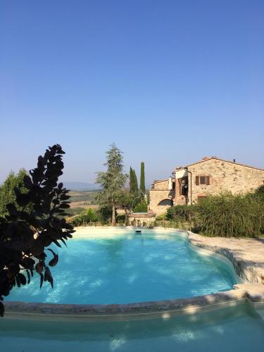 Residenza Cornino — 4-Star Luxury Hotel in Castellina In Chianti, Italy