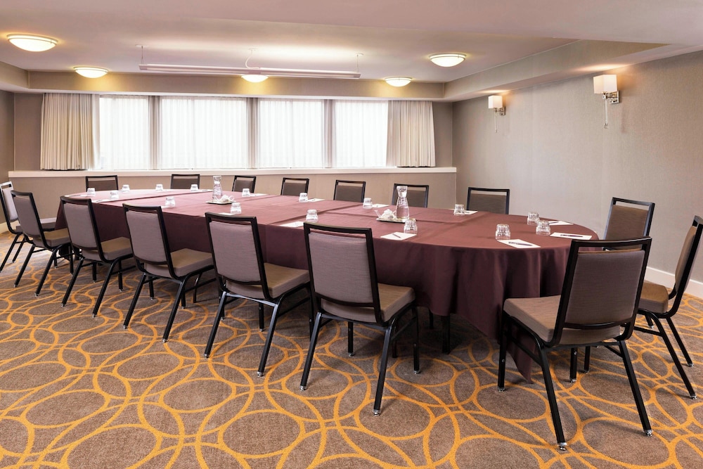 Sheraton Hartford South Hotel - photo 30