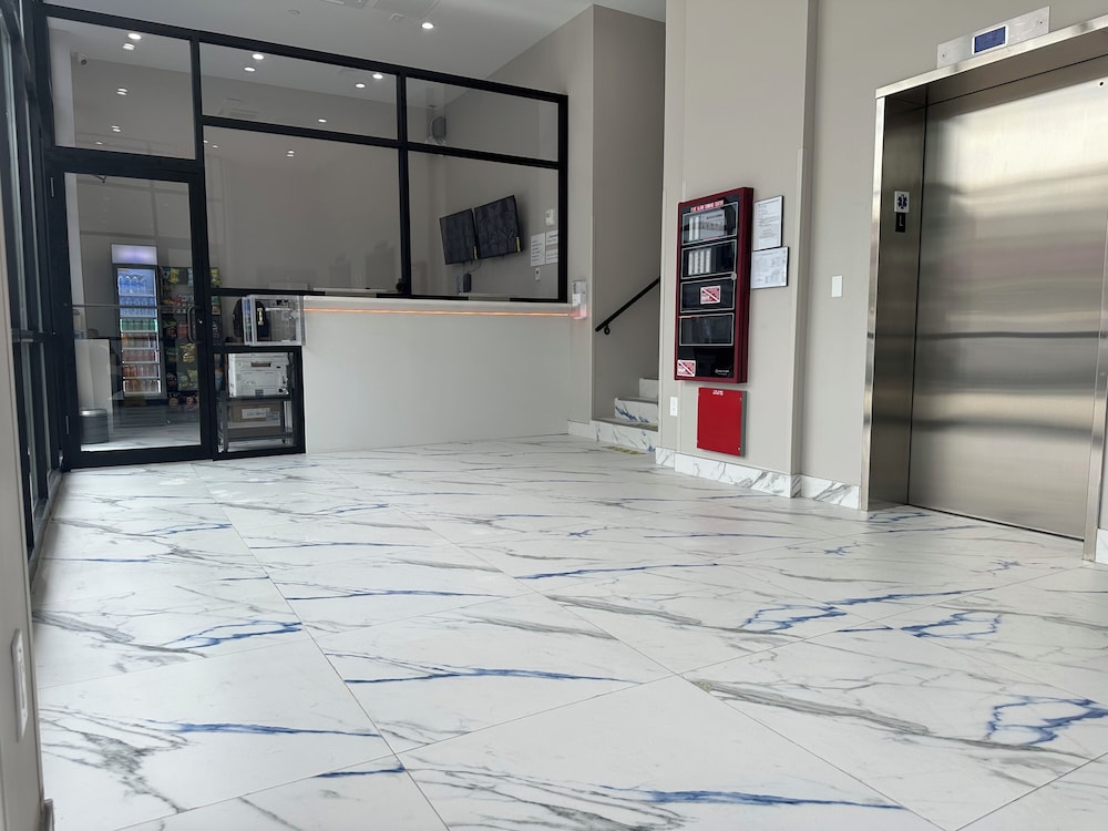 Ramada by Wyndham Brooklyn Empire Blvd - photo 2