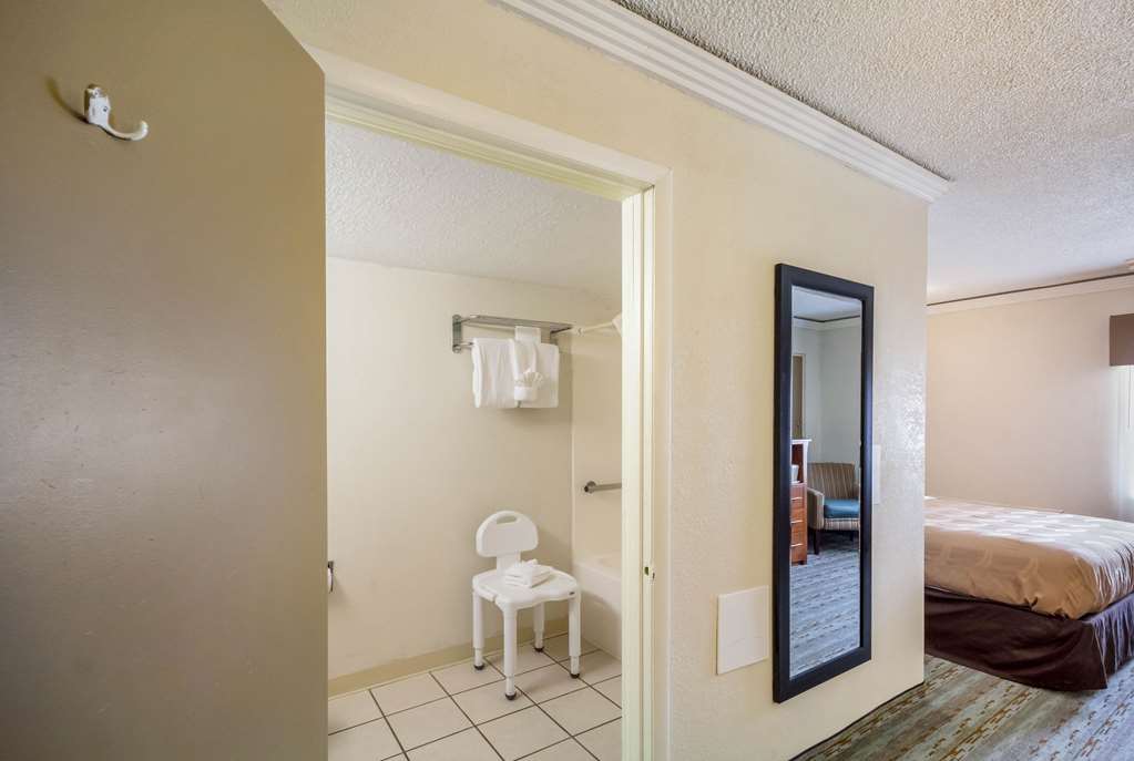 Quality Inn & Suites Kansas City Independence I 70 East - photo 18