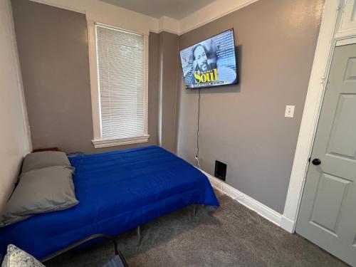Second floor petite studio private room — 4-Star Luxury Hotel in Cincinnati, United States