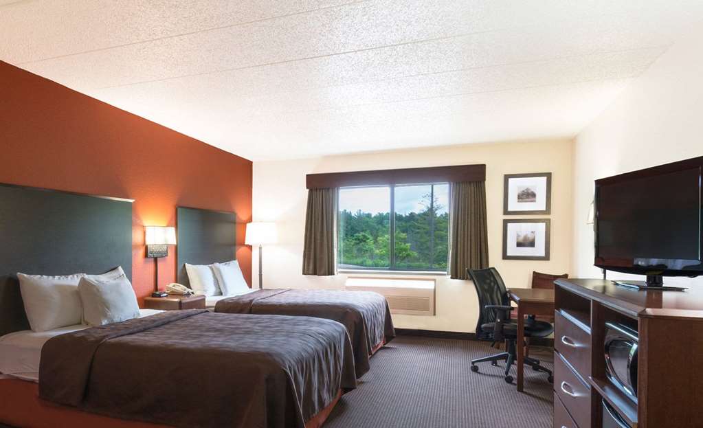 AmericInn by Wyndham Ashland - photo 10