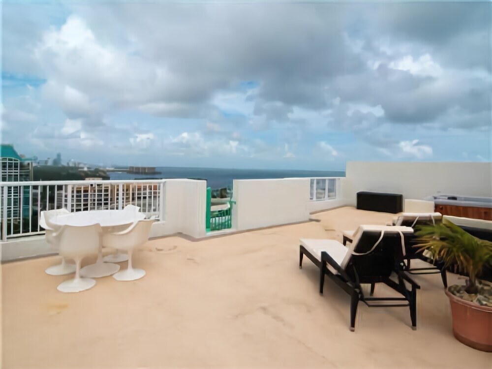 MIA Luxe Properties at Mutiny Park Condominium Hotel - photo 20