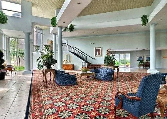 Rodeway Inn & Suites & Conference Center — hotel in Girard