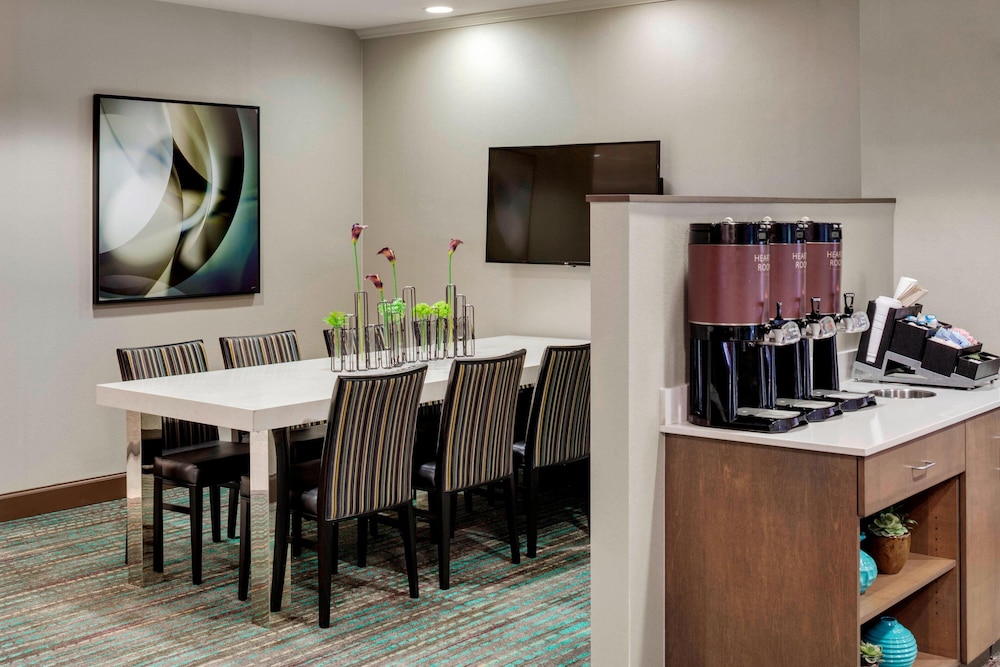 Residence Inn by Marriott Portsmouth - photo 3